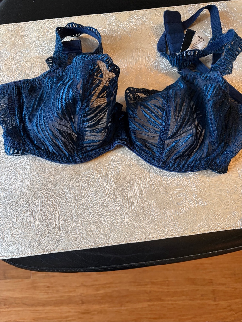 Bra